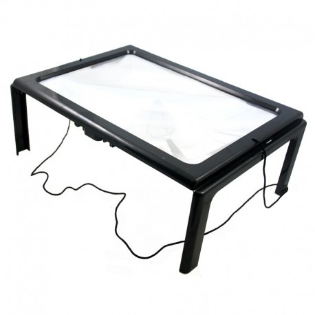 Duża lupa - stolik do czytania x3, z podświetleniem 4x led