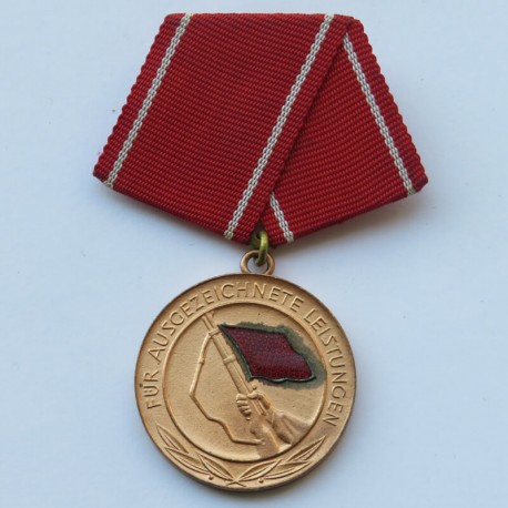 Medal za doskonałe zasługi, NRD DDR