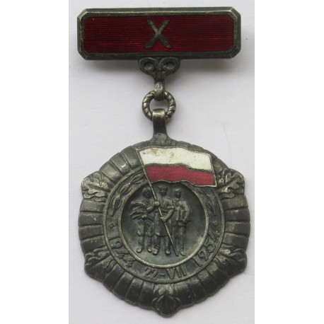 Medal 10-lecia Polski Ludowej, litera S?