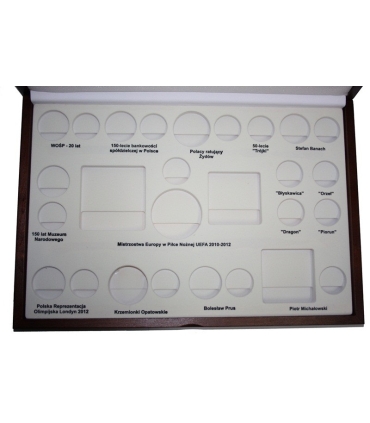 Kaseta do przechowywania monet srebrnych i 2zł GN z roku 2012