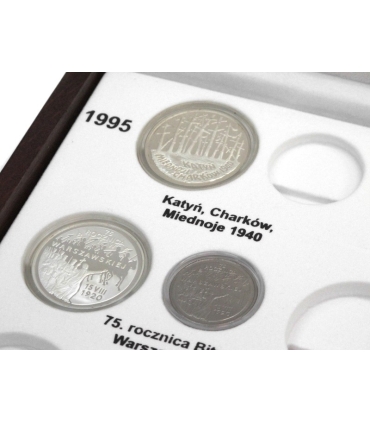 Kaseta do przechowywania monet srebrnych i 2zł GN z lat 1995-96