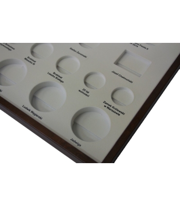 Kaseta do przechowywania monet srebrnych i 2zł GN z roku 2014