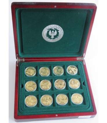 Medale Polacy na frontach II wojny światowej, 23 sztuki, certyfikaty, kaseta