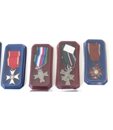 II RP i PRL, repliki odznaczeń, zestaw 20 sztuk