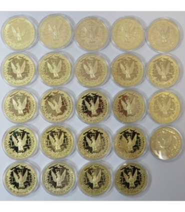 Medale Polacy na frontach II wojny światowej, 24 sztuki, certyfikaty, kaseta