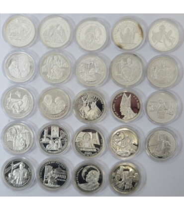 Zestaw 12 medali z Janem Pawłem 2, srebro + kaseta + certyfikaty