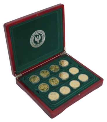 Wielcy Polacy 24 szt. w drewnianej kasecie, certyfikaty