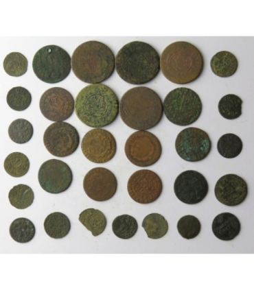 Mix 32 monet historycznych do identyfikacji m.in. XVIII wiek, różne