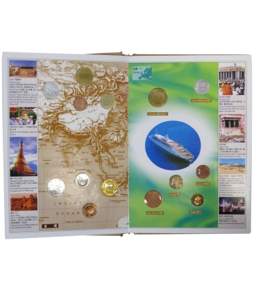 Zestaw 26 monet obiegowych z całego świata w ekskluzywnym albumie