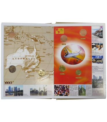 Zestaw 26 monet obiegowych z całego świata w ekskluzywnym albumie