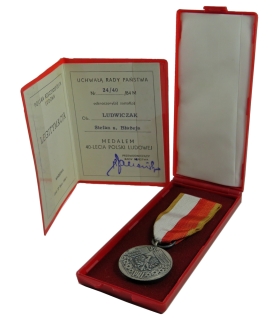 Medal 40-lecia Polski Ludowej + etui + legitymacja