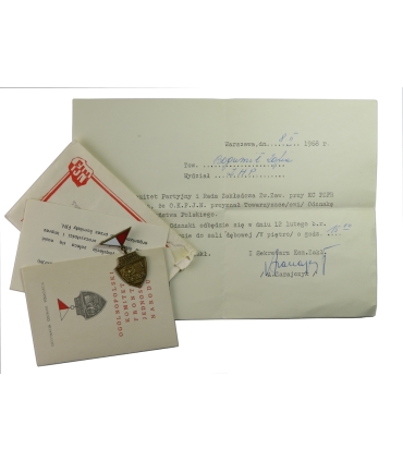 Odznaka Tysiąclecia Państwa Polskiego OKFJN z 1968 roku, legitymacja, dokumenty PZPR, koperta