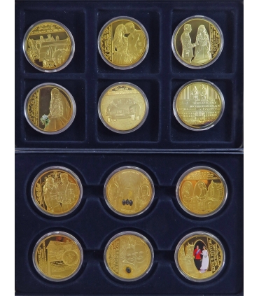 Zestaw 96 szt. medali - Bóg Honor Ojczyzna – Dzieje Narodu Polskiego, platerowane złotem, kapsle, etui