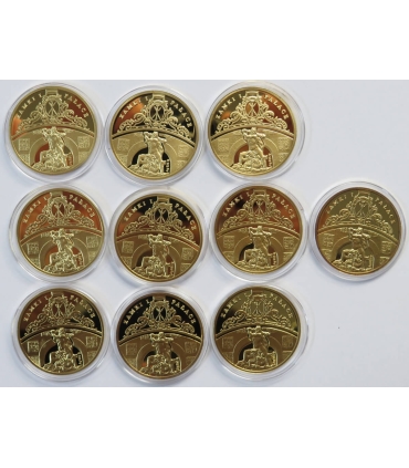 Zestaw 10 numizmatów Zamki i Pałace w etui, certyfikaty