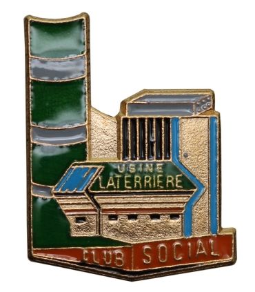 Wpinka (pin) pamiątkowa klubu pracowniczego huty aluminium Laterrière (Kanada) – po Generale